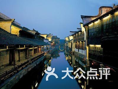 逃出神秘石堡